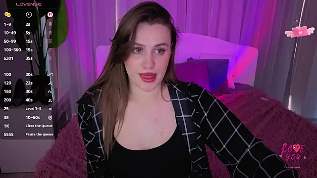 Milana Monroe online show from June 16, 2026, 5:46 pm