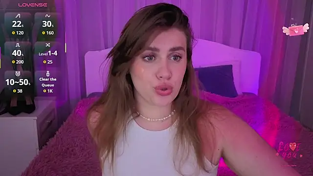 Milana Monroe online show from June 25, 2026, 6:46 pm