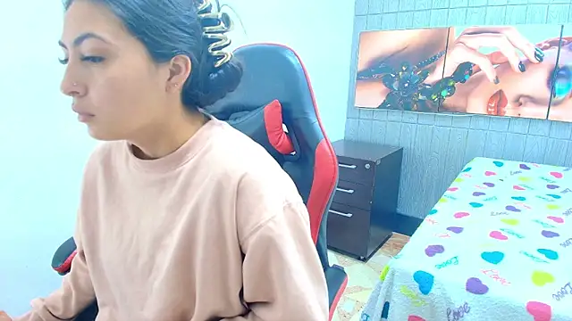 angell cooper8 online show from March 25, 2026, 12:15 pm