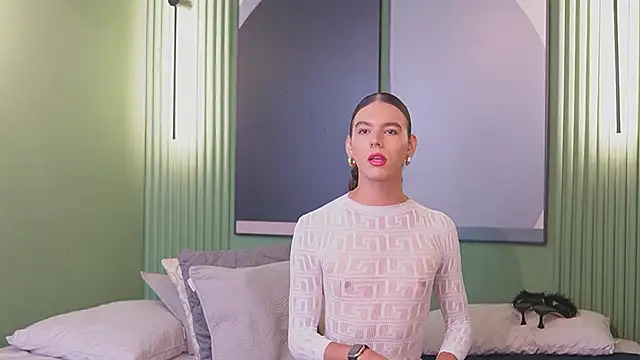 Snapshot of Luxa_Velvet chatting on May 7, 2026, 1:14 pm Luxa Velvet online show from May 7, 2026, 1:14 pm