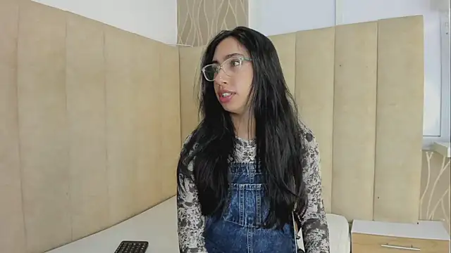 Kali morrigan online show from February 24, 2026, 2:07 pm