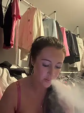 PinkVelvetx online show from February 21, 2026, 7:16 pm