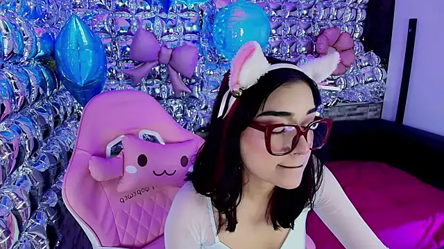 Snapshot of lala_cherry chatting on April 6, 2026, 7:59 pm lala cherry online show from April 6, 2026, 7:59 pm