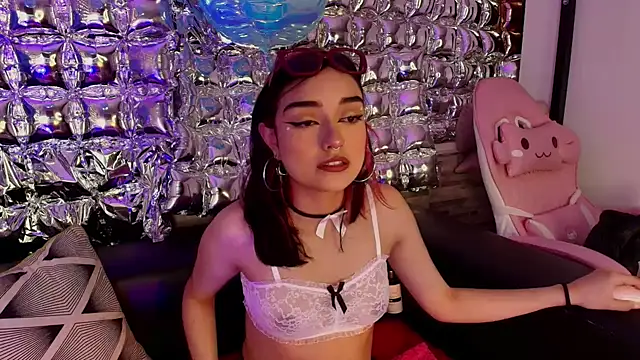 Snapshot of lala_cherry chatting on March 26, 2026, 8:18 pm lala cherry online show from March 26, 2026, 8:18 pm