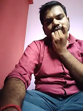 Snapshot of rkr1996kum chatting on June 12, 2026, 8:12 am rkr1996kum online show from June 12, 2026, 8:12 am