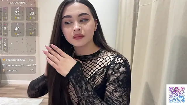 Snapshot of Sweet_BerryBabe chatting on April 28, 2026, 2:27 am Sweet BerryBabe online show from April 28, 2026, 2:27 am