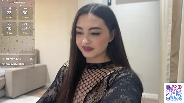 Snapshot of Sweet_BerryBabe chatting on May 6, 2026, 9:19 pm Sweet BerryBabe online show from May 6, 2026, 9:19 pm
