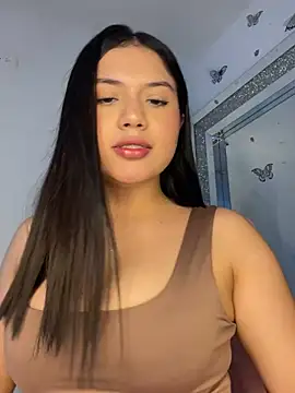 Snapshot of scarleth_marquezz chatting on May 22, 2026, 2:31 am scarleth marquezz online show from May 22, 2026, 2:31 am
