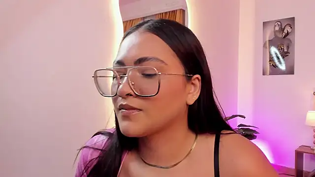 Maithe Rose online show from February 19, 2026, 7:33 pm