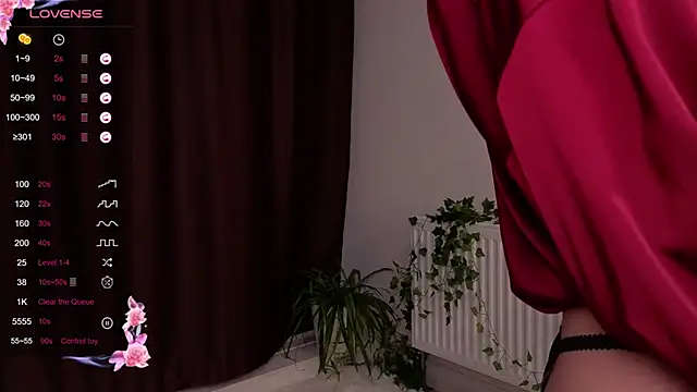 Snapshot of Viksinite chatting on April 4, 2026, 1:12 am Viksinite online show from April 4, 2026, 1:12 am