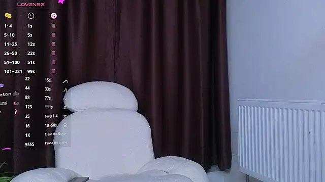 Snapshot of Viksinite chatting on February 21, 2026, 8:22 pm Viksinite online show from February 21, 2026, 8:22 pm