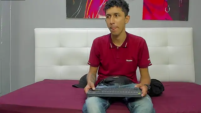 ahsly78Bryan online show from July 14, 2026, 7:42 pm