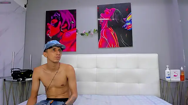 ahsly78Bryan online show from May 7, 2026, 8:12 pm