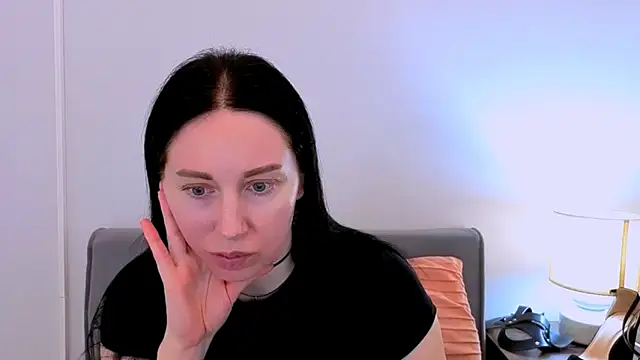 MiaFair online show from March 4, 2026, 4:26 pm