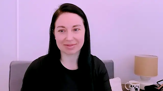 Snapshot of MiaFair chatting on April 14, 2026, 3:17 pm MiaFair online show from April 14, 2026, 3:17 pm