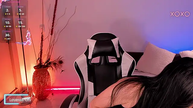 meganlake online show from March 10, 2026, 12:31 pm