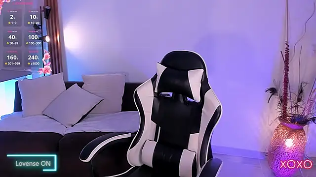 meganlake online show from April 3, 2026, 12:33 pm