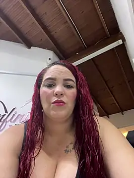 Snapshot of Eva_milfxxx chatting on April 30, 2026, 2:18 am Eva milfxxx online show from April 30, 2026, 2:18 am
