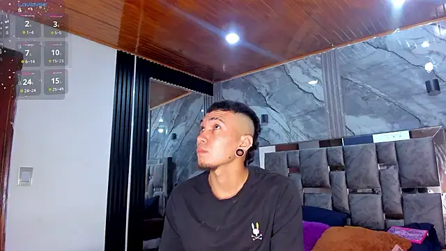 Snapshot of Logan_and_Reachel chatting on March 11, 2026, 11:26 am Logan and Reachel online show from March 11, 2026, 11:26 am