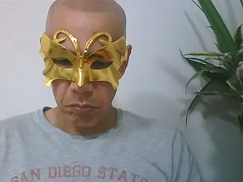 Snapshot of MisterX-47 chatting on June 16, 2026, 3:12 pm MisterX-47 online show from June 16, 2026, 3:12 pm