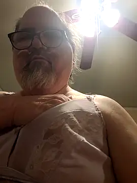 Snapshot of puto_jefe chatting on April 1, 2026, 6:27 pm puto jefe online show from April 1, 2026, 6:27 pm