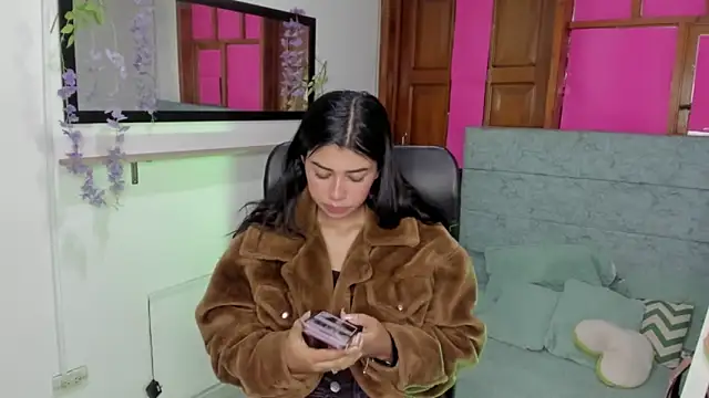 Snapshot of Aysha_winxs chatting on May 22, 2026, 3:04 am Aysha winxs online show from May 22, 2026, 3:04 am