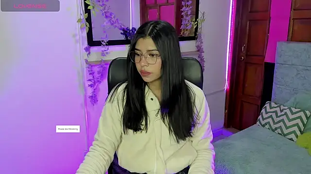 Snapshot of Aysha_winxs chatting on April 18, 2026, 3:42 am Aysha winxs online show from April 18, 2026, 3:42 am