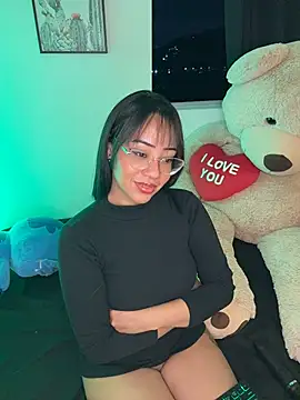 AriaKyle online show from April 25, 2026, 2:47 am