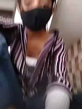 Snapshot of Miss__hotty chatting on March 16, 2026, 5:04 am Miss hotty online show from March 16, 2026, 5:04 am