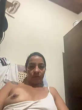 yesica2507 online show from February 19, 2026, 2:58 pm