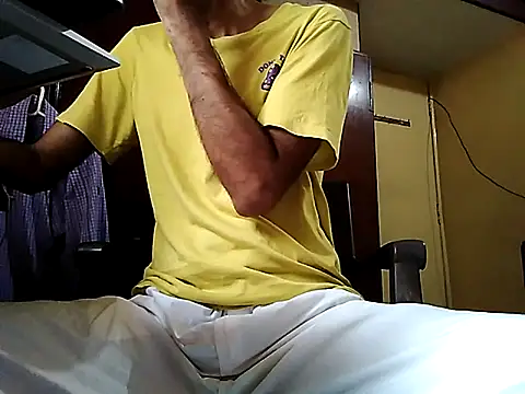 Snapshot of sub_slave_indi chatting on October 23, 2025, 6:12 am sub slave indi online show from October 23, 2025, 6:12 am