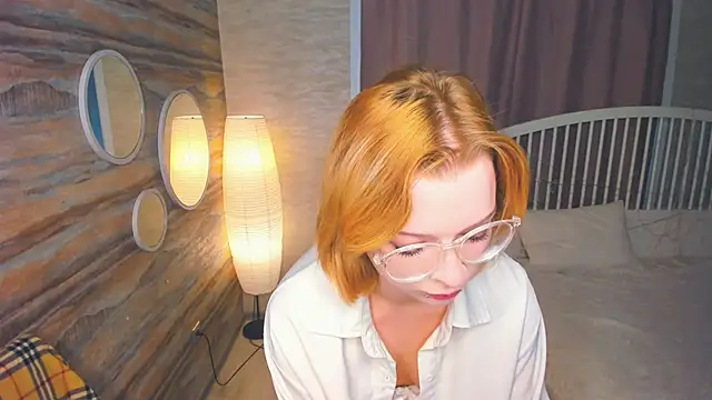 Snapshot of PortiaJefford chatting on March 6, 2026, 7:14 am PortiaJefford online show from March 6, 2026, 7:14 am