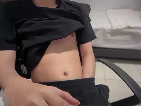 softedge04 online show from February 20, 2026, 5:48 pm