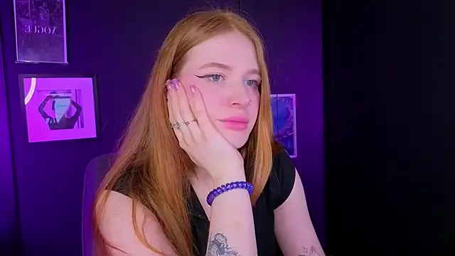 RinKittyy online show from May 17, 2026, 2:06 pm