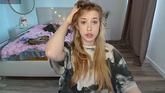 Snapshot of linaloon chatting on March 12, 2026, 9:02 am linaloon online show from March 12, 2026, 9:02 am