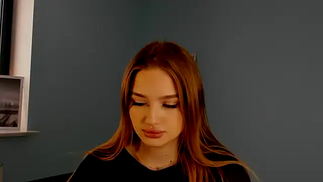 Snapshot of SolLocy chatting on February 21, 2026, 9:11 am SolLocy online show from February 21, 2026, 9:11 am