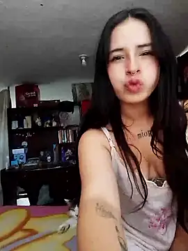 Snapshot of Denis_A chatting on February 21, 2026, 4:31 pm Denis A online show from February 21, 2026, 4:31 pm