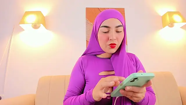 Snapshot of Malika_Noor chatting on April 15, 2026, 3:16 pm Malika Noor online show from April 15, 2026, 3:16 pm
