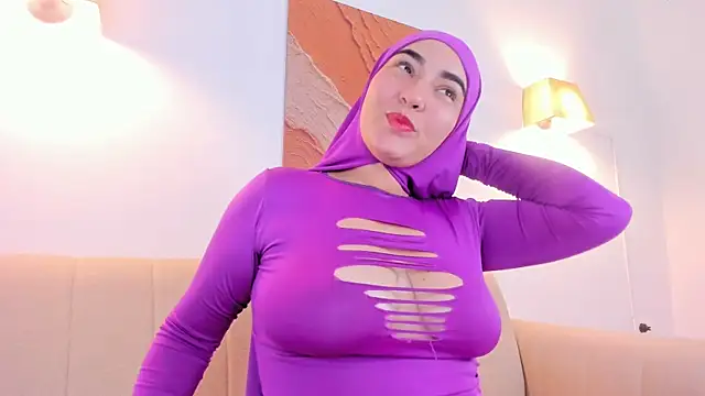 Snapshot of Malika_Noor chatting on April 26, 2026, 2:36 pm Malika Noor online show from April 26, 2026, 2:36 pm