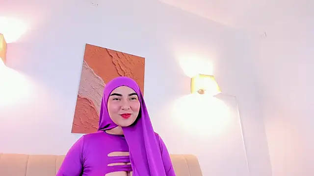 Snapshot of Malika_Noor chatting on April 16, 2026, 9:39 pm Malika Noor online show from April 16, 2026, 9:39 pm