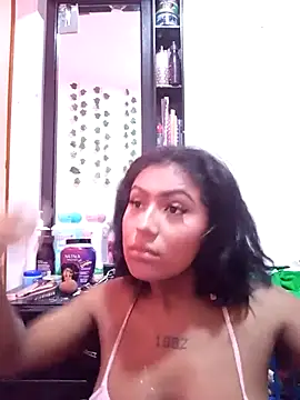 Snapshot of Emma_Dancer chatting on March 16, 2026, 12:53 pm Emma Dancer online show from March 16, 2026, 12:53 pm