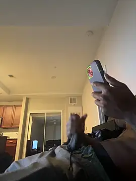 Snapshot of kiddzz chatting on December 19, 2025, 1:42 am kiddzz online show from December 19, 2025, 1:42 am