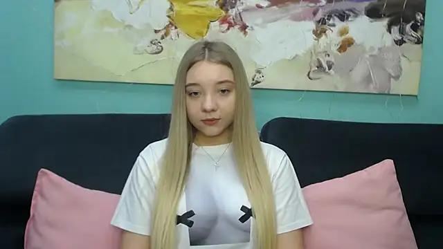 MilanaSiia online show from February 27, 2026, 5:51 am