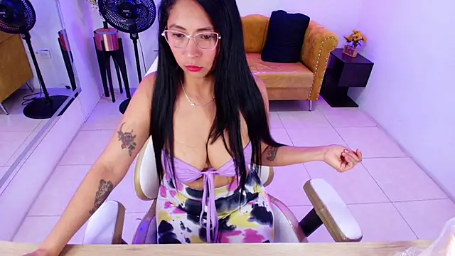 Cataleya jones online show from February 20, 2026, 7:16 pm