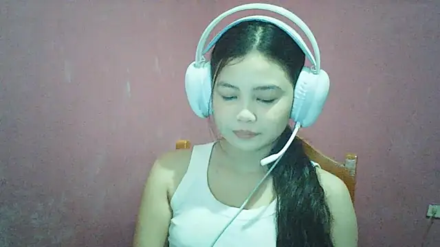 DessertFlower online show from May 20, 2026, 3:14 am