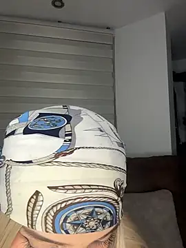 romanovanita online show from March 21, 2026, 4:46 am