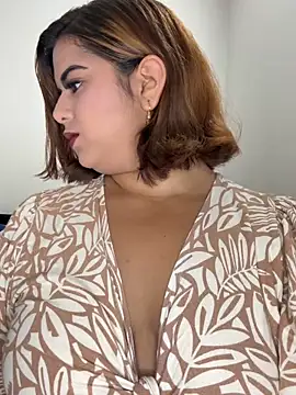 Snapshot of Lilithgomez_ chatting on March 5, 2026, 11:54 pm Lilithgomez online show from March 5, 2026, 11:54 pm