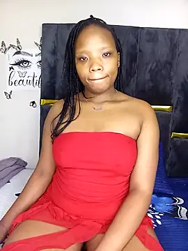 Snapshot of Divine_Beautyxx chatting on May 2, 2026, 1:22 am Divine Beautyxx online show from May 2, 2026, 1:22 am