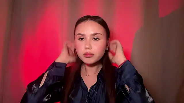 Snapshot of MarylynnSimens chatting on February 21, 2026, 8:11 pm MarylynnSimens online show from February 21, 2026, 8:11 pm