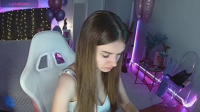 Ann Wood online show from March 19, 2026, 7:08 am